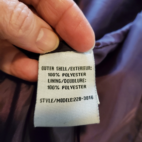 ⬇️Lana Sport quilted vest with elasticized sides - Picture 9 of 10